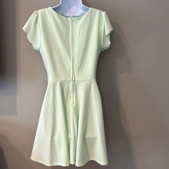 Altar'd State Women's Mint Green V-Neck Full Back Zip A-Line Mini Dress Medium - Picture 3 of 8
